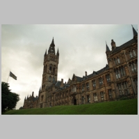 Glasgow University, photo by PlatosPlateau on Wikipedia.jpg